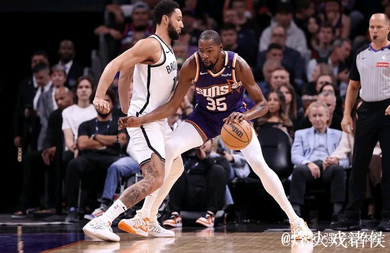 马丁爆发砍下30分，篮网力克太阳喜迎3连胜，独行侠大胜尼克斯